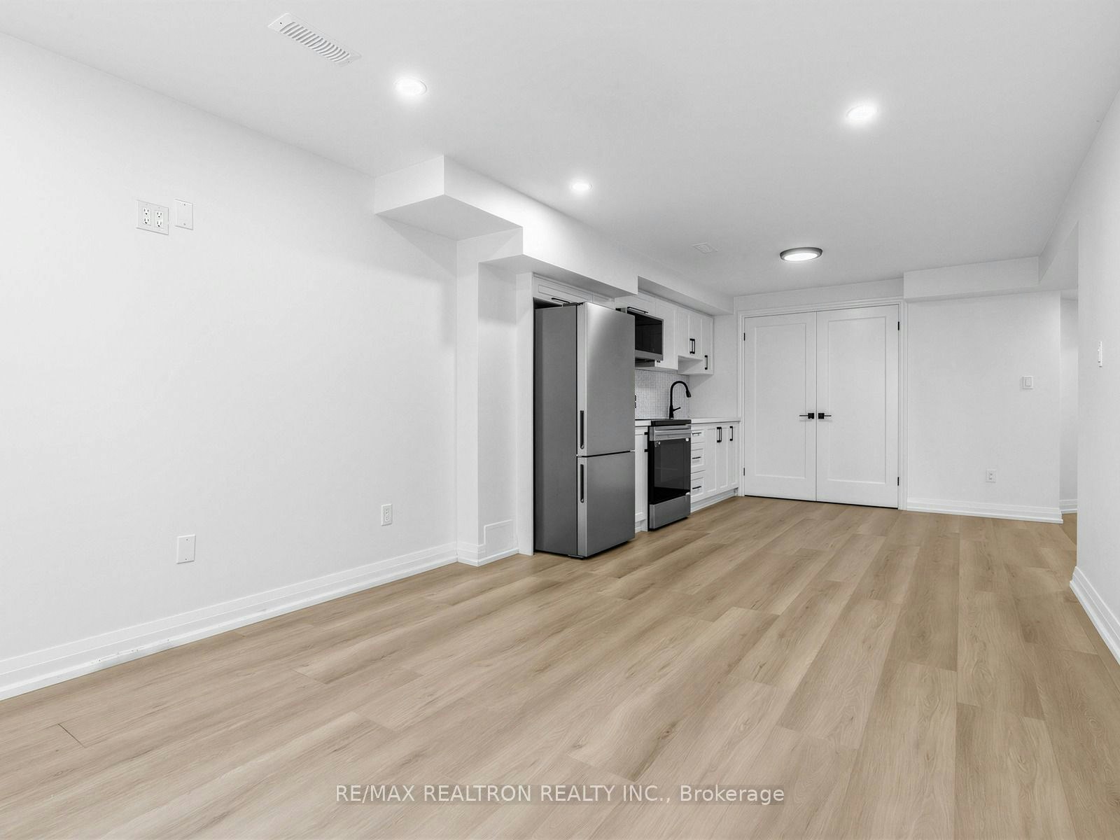 BSMT-51 Monarchy Street, Barrie, ON, L4M 7K1 - 8