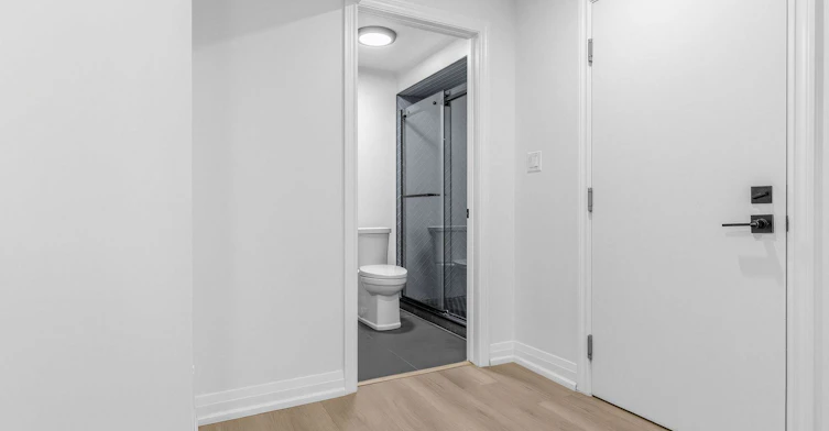 BSMT-51 Monarchy Street, Barrie, ON, L4M 7K1 - 11