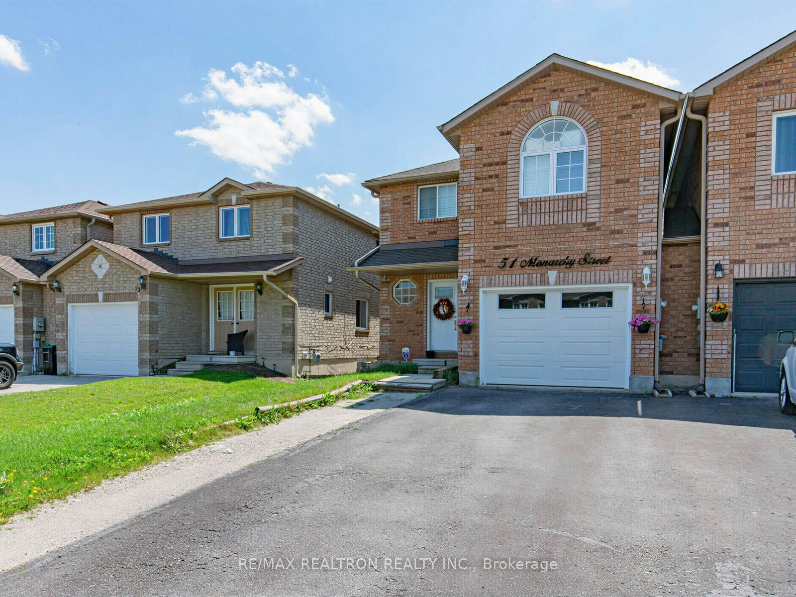 BSMT-51 Monarchy Street, Barrie, ON, L4M 7K1