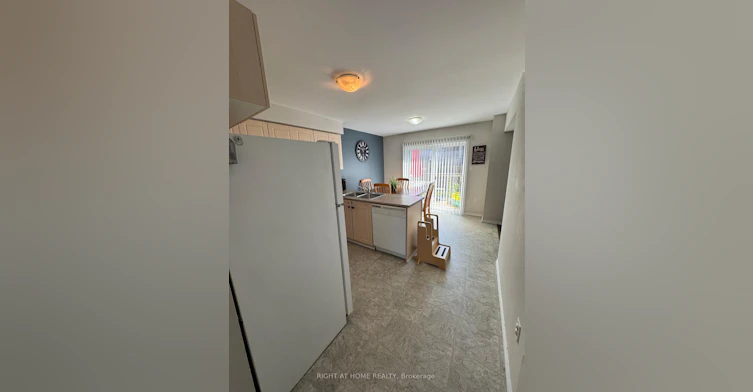 20 Courtney Crescent, Barrie, ON, L4N 5S7 - 5