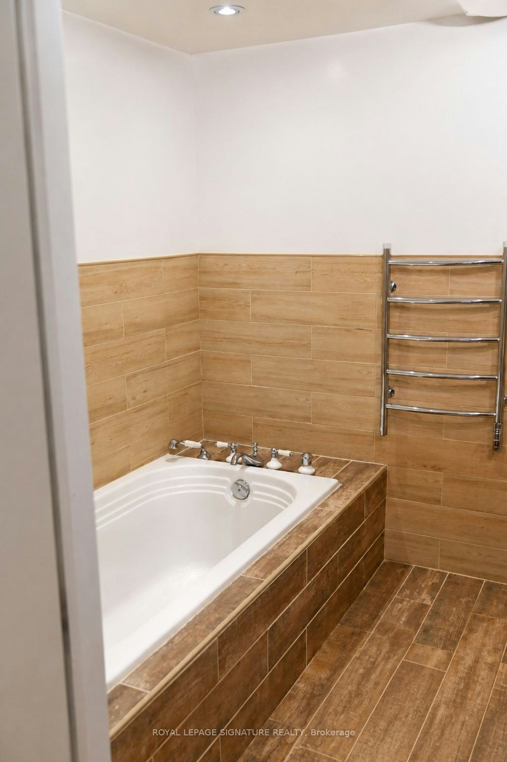 23 Crown Court, Tiny, ON, L9M 0J1 - 13