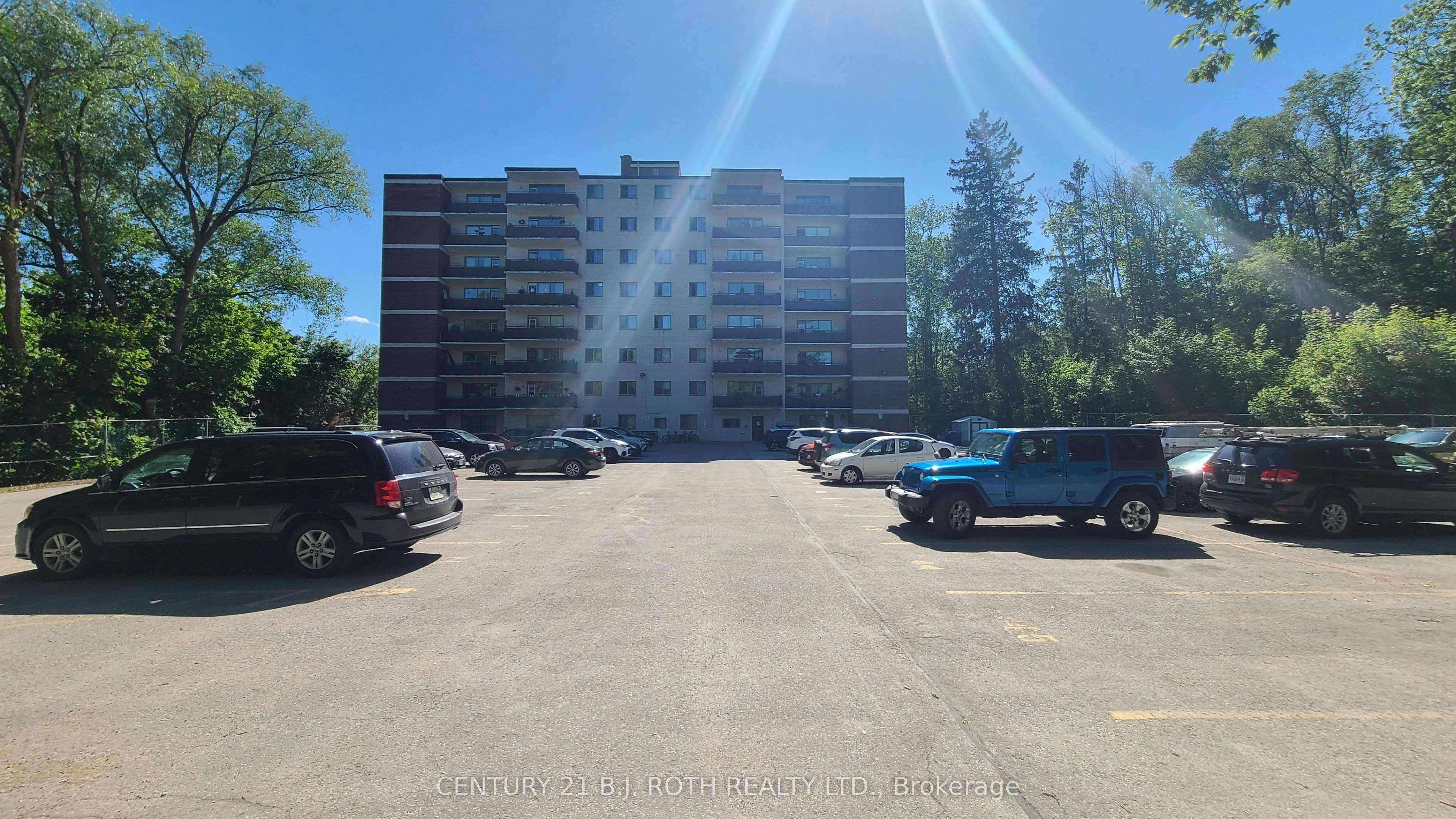808-37 Peel Street, Barrie, ON, L4M 3L1 - 14