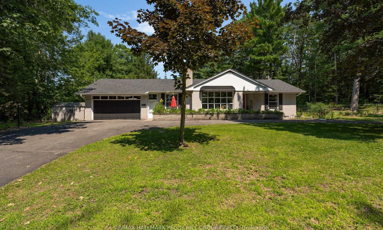 1863 Tiny Beaches Road S