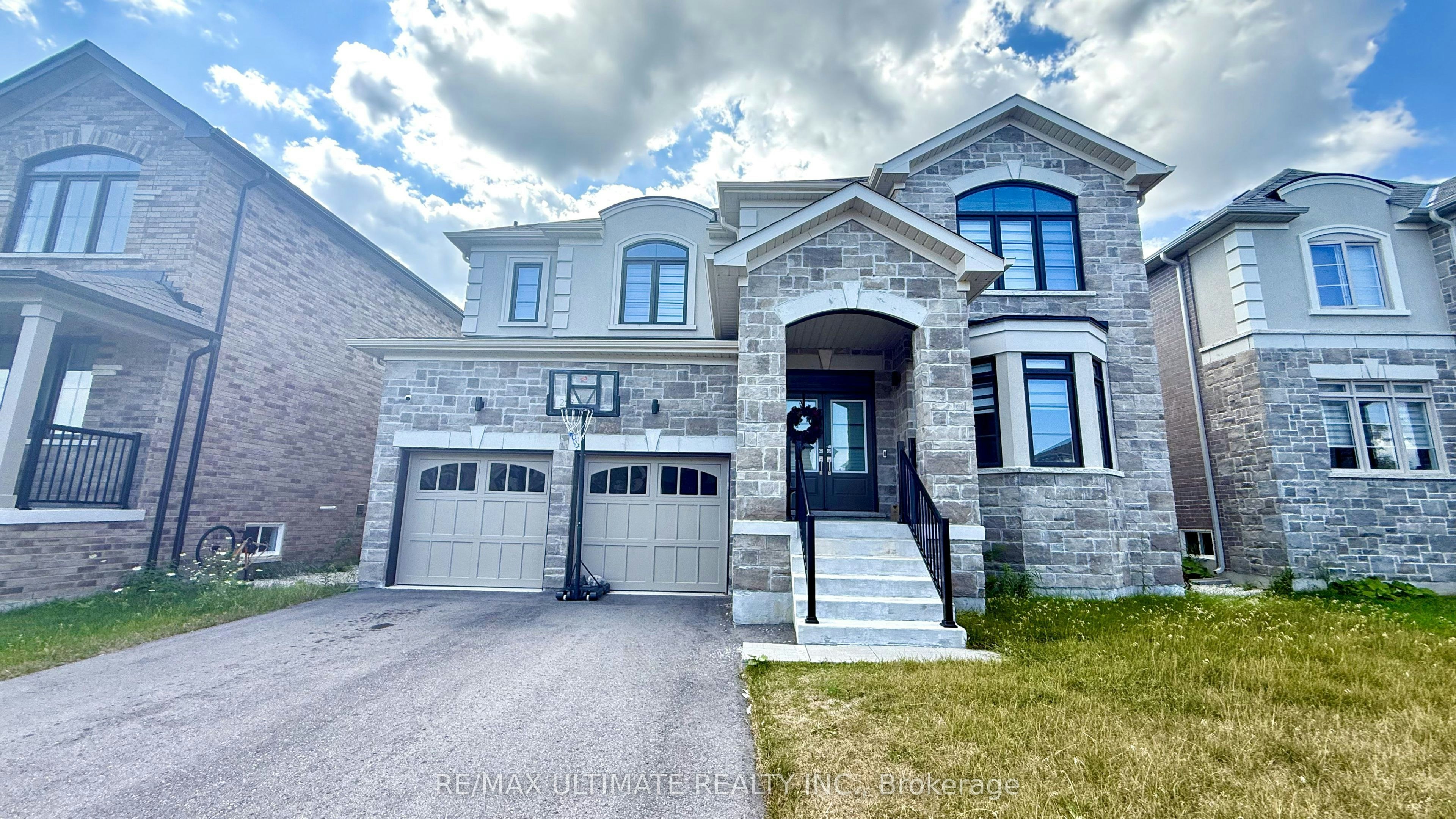 258 Warden Street, Clearview, ON, L0M 1S0