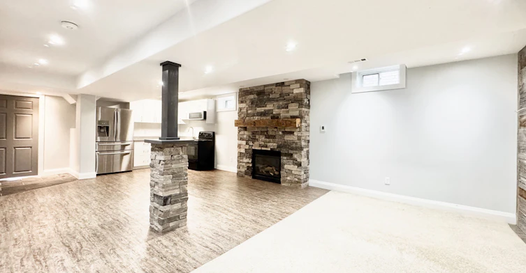 Lower-20 Prince Of Wales Drive, Barrie, ON, L4N 0T5 - 4