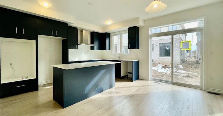 64 Gemini Drive, Barrie, ON, L9J 0P8 - 2