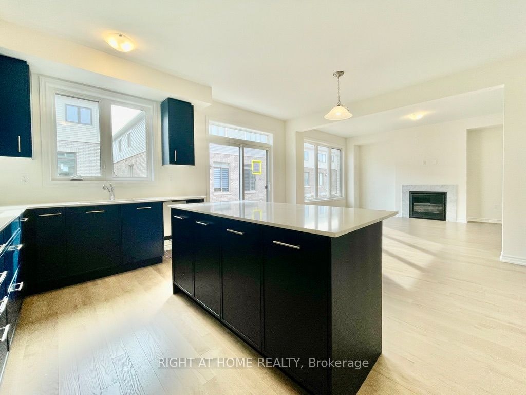 64 Gemini Drive, Barrie, ON, L9J 0P8 - 4