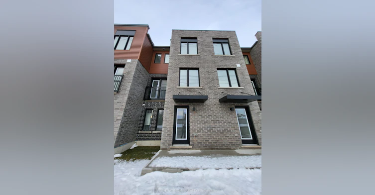 23 Fairlane Avenue, Barrie, ON, L9J 0N1