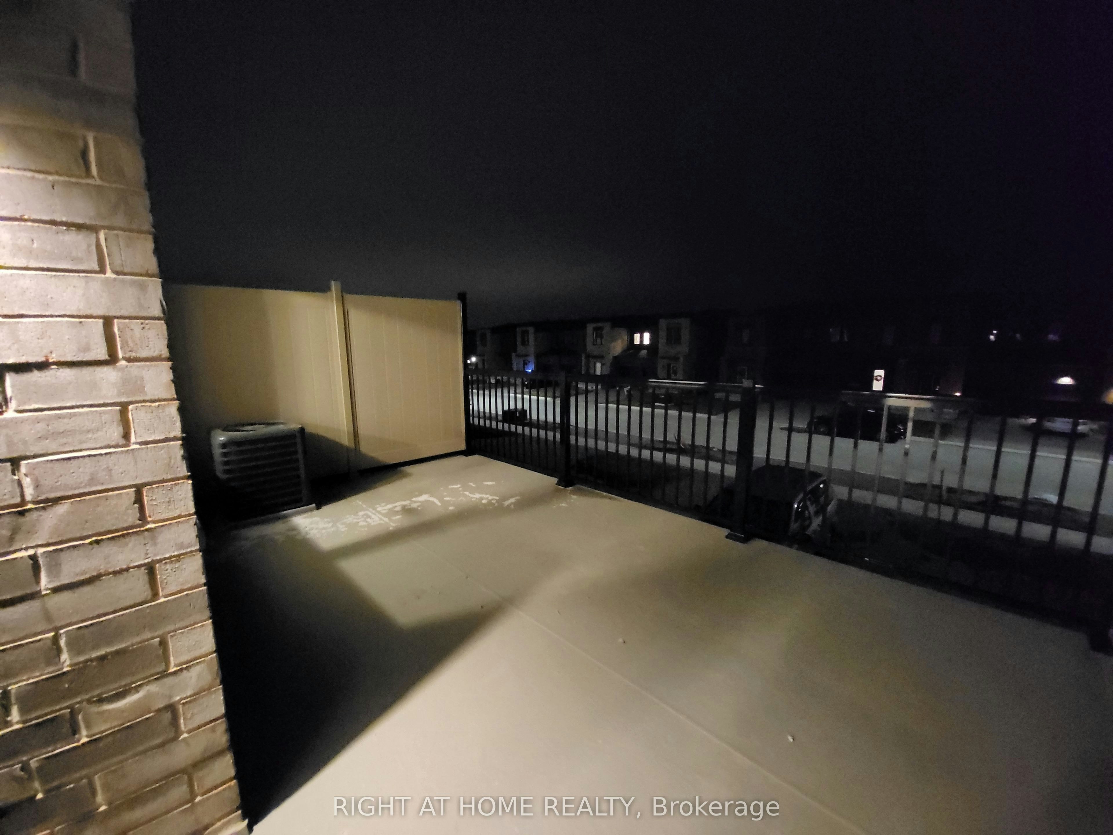 23 Fairlane Avenue, Barrie, ON, L9J 0N1 - 11