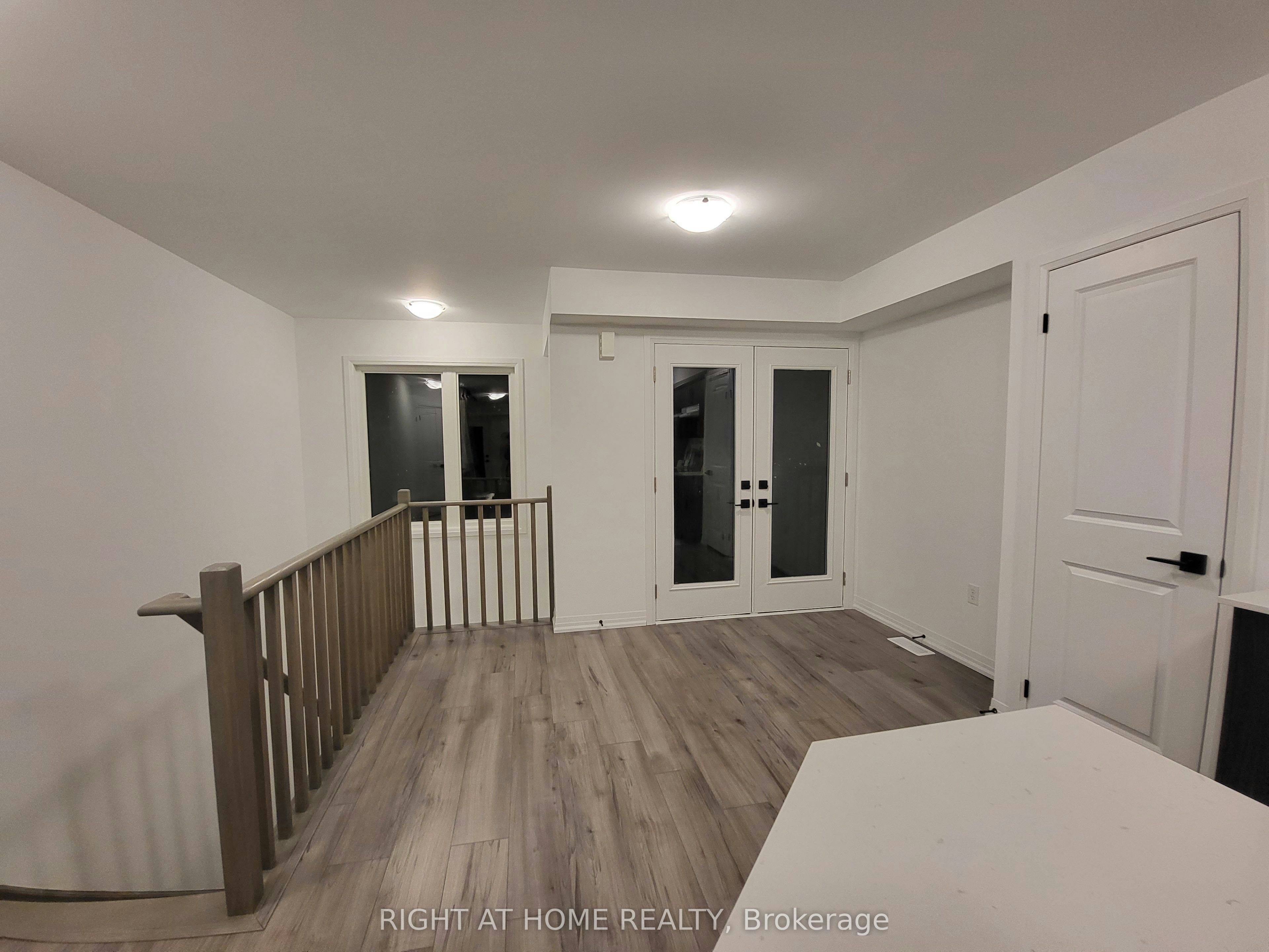 23 Fairlane Avenue, Barrie, ON, L9J 0N1 - 15