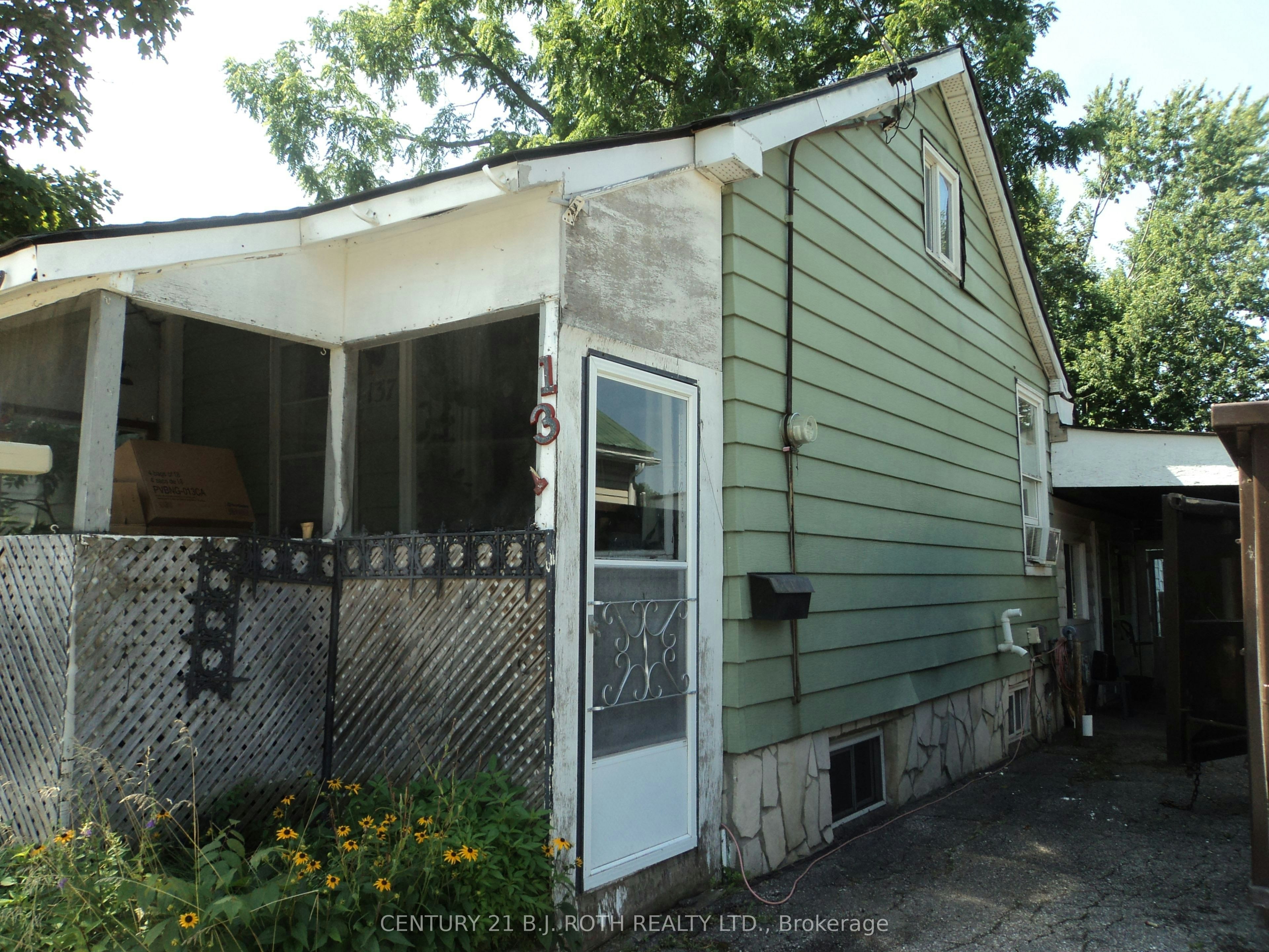 137 Dufferin Street, Orillia, ON, L3V 5T1