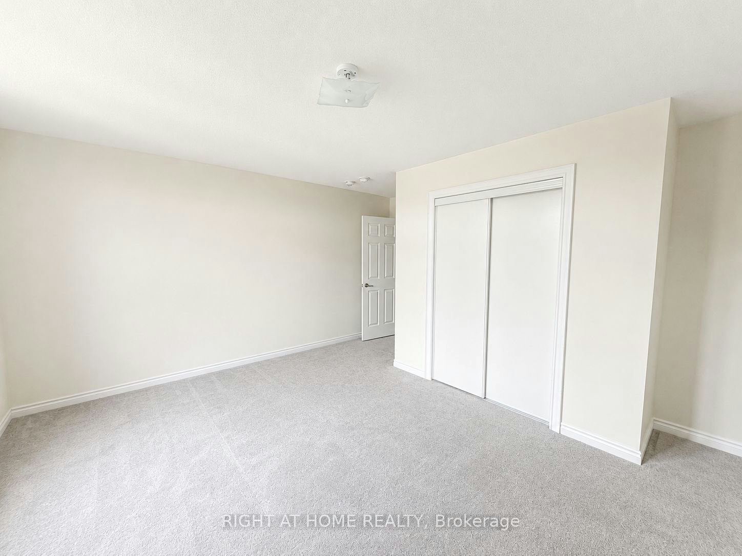 8 Pearl Street, Wasaga Beach, ON, L9Z 0G9 - 27