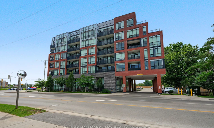 418-681 Yonge Street