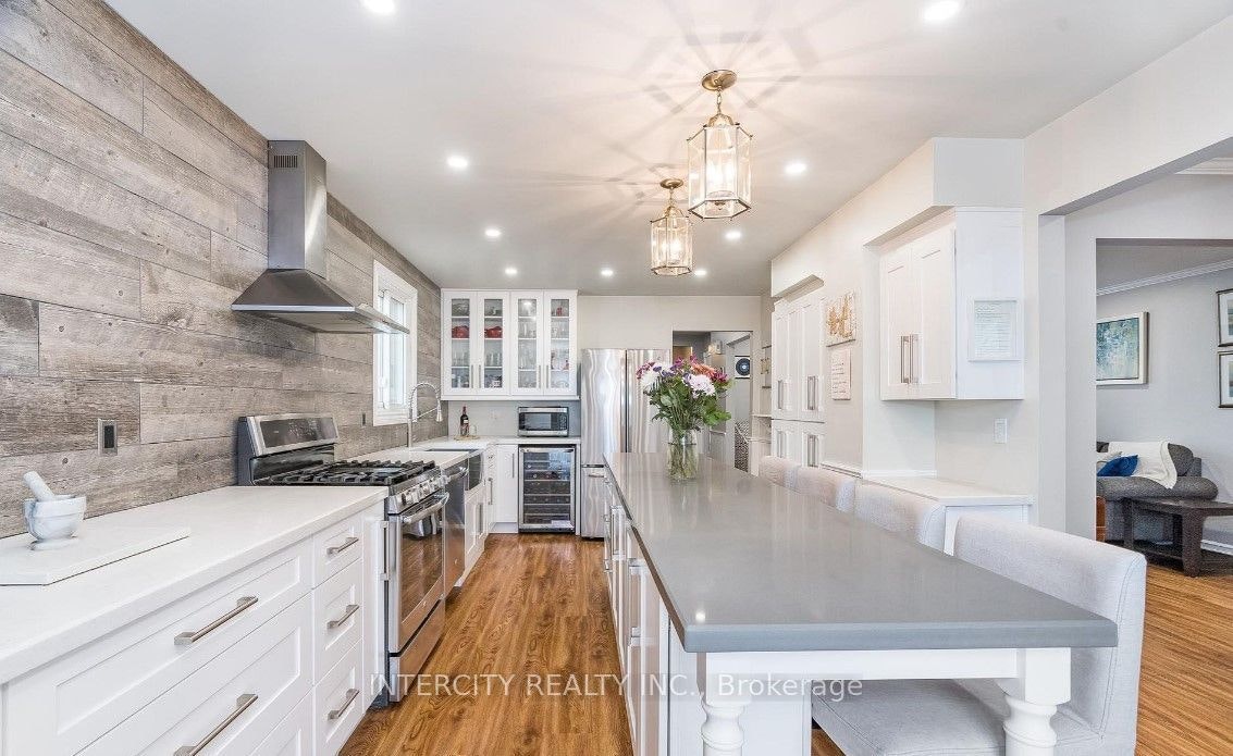 79 Kinzie Lane, Barrie, ON, L4M 5Z8 - 10