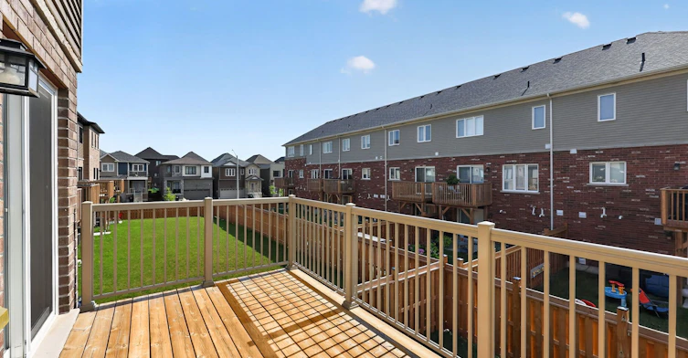 11 Pumpkin Corner Crescent, Barrie, ON, L9J 0T5 - 12