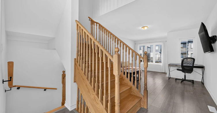 11 Pumpkin Corner Crescent, Barrie, ON, L9J 0T5 - 13