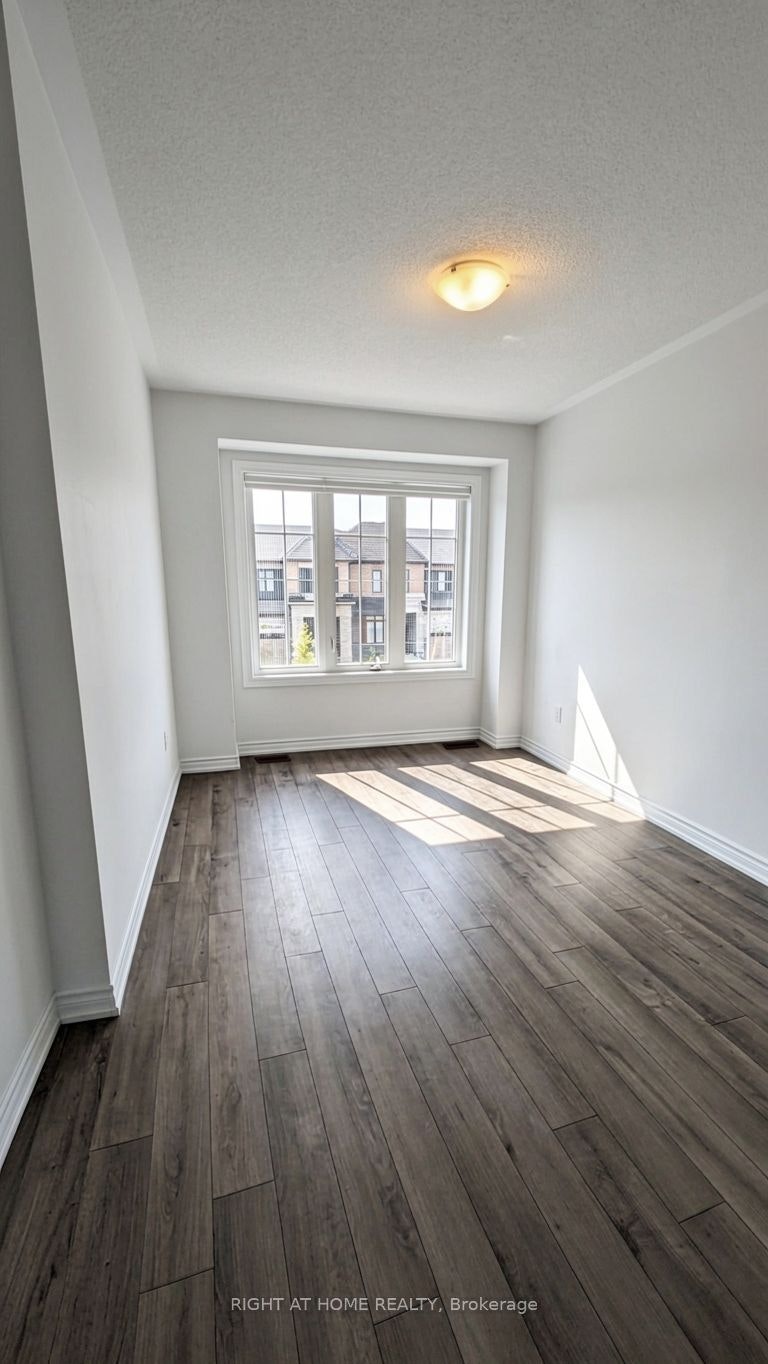 17 Rochester Drive, Barrie, ON, L9S 2Z8 - 21