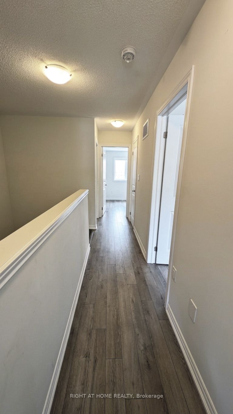 17 Rochester Drive, Barrie, ON, L9S 2Z8 - 13