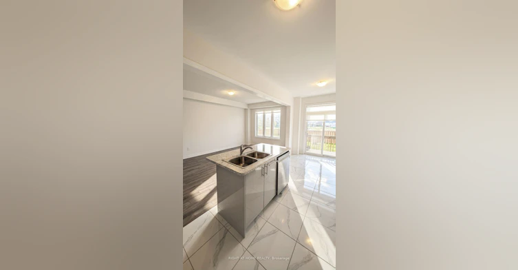 17 Rochester Drive, Barrie, ON, L9S 2Z8 - 7