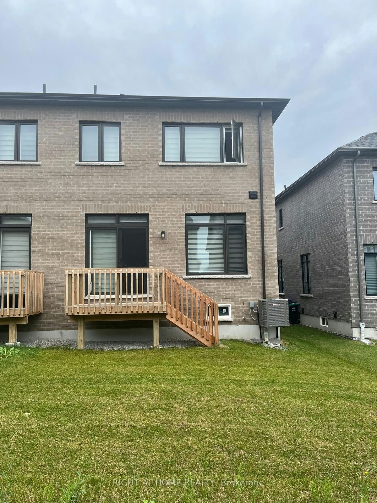 44 Daisy Street, Springwater, ON, L9X 2E2 - 2
