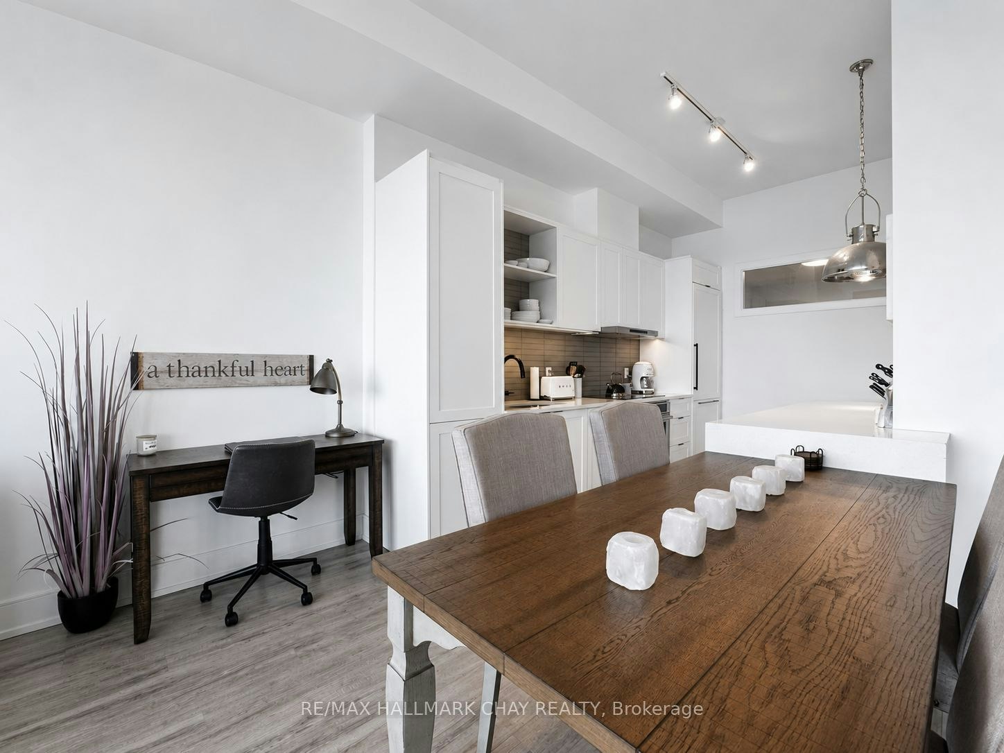 PH04-185 Dunlop Street E, Barrie, ON, L4M 1B2 - 9