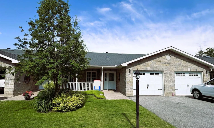19 Greenway Drive