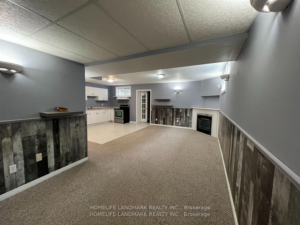 B 41 Gross Drive, Barrie, ON, L4N 0P2 - 3