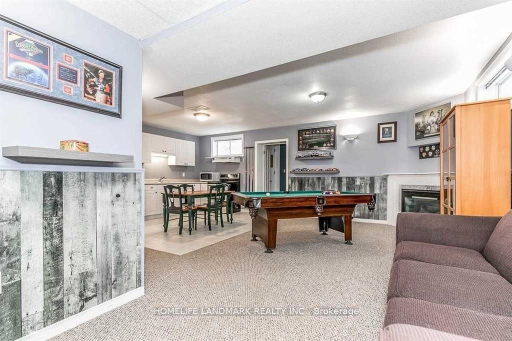 B 41 Gross Drive, Barrie, ON, L4N 0P2
