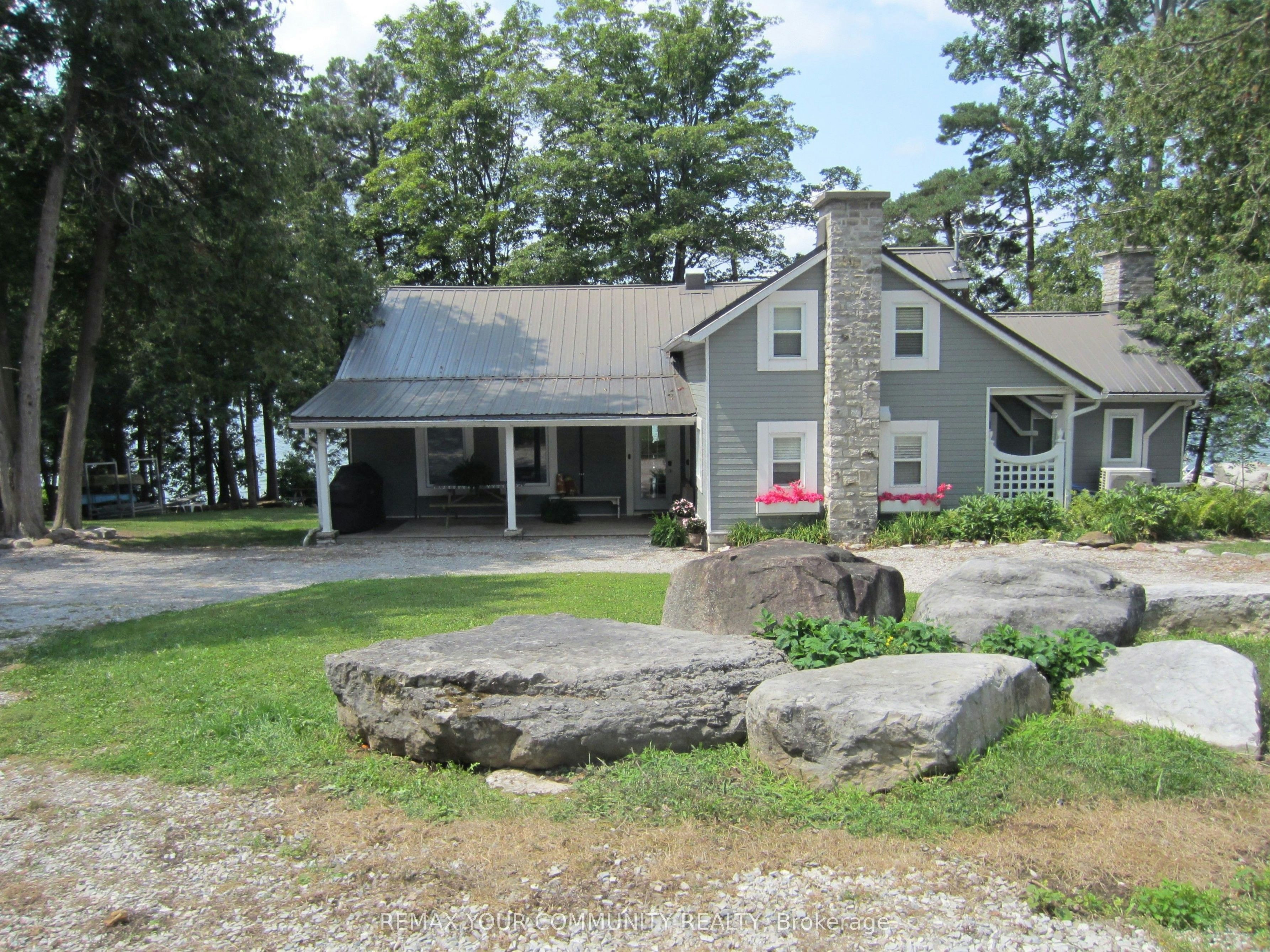 6576 Quarry Point Road, Ramara, ON, L3V 0S3