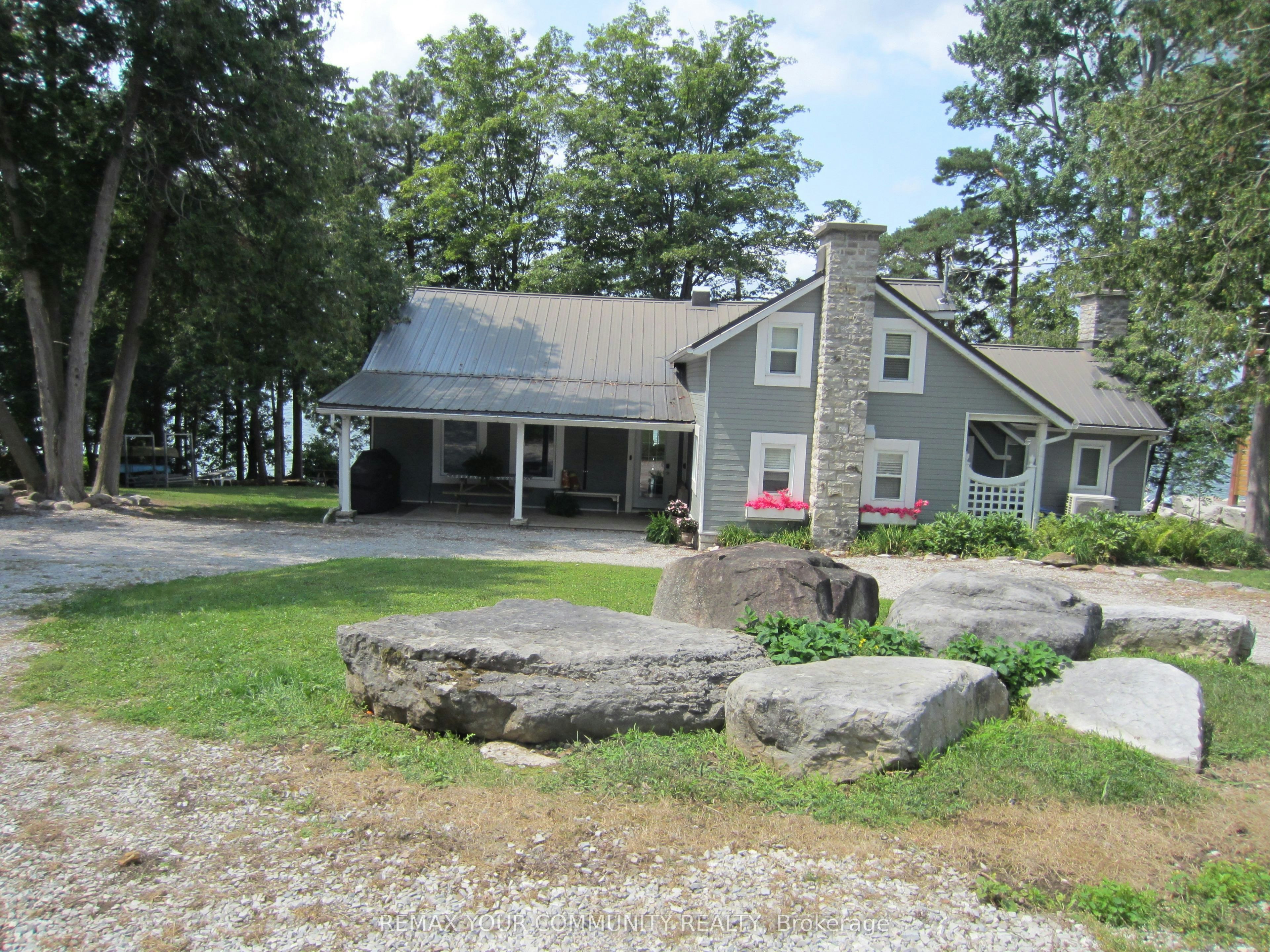 6576 Quarry Point Road, Ramara, ON, L3V 0S3
