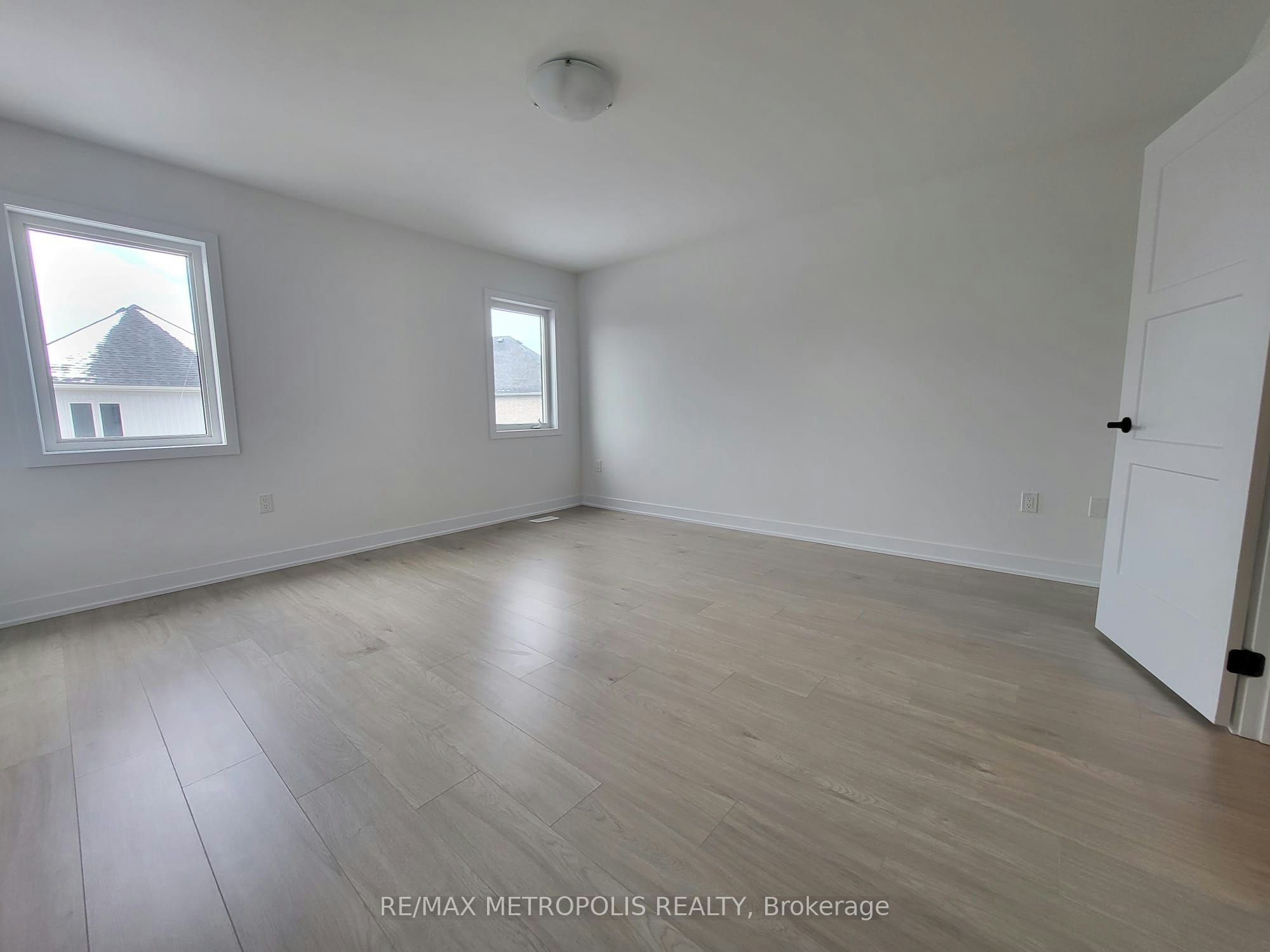 13 Hay Lane, Barrie, ON, L9J 0V5 - 17