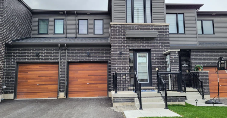 13 Hay Lane, Barrie, ON, L9J 0V5
