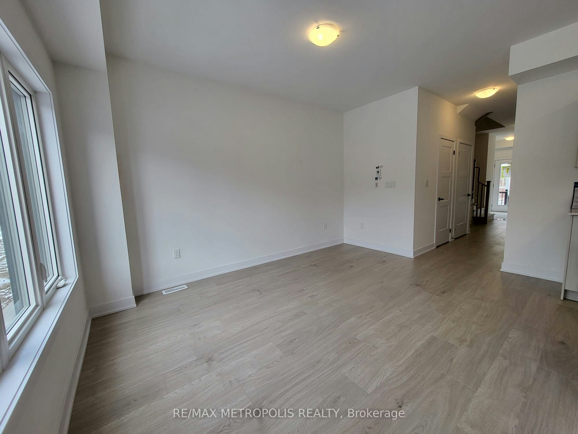 13 Hay Lane, Barrie, ON, L9J 0V5 - 10