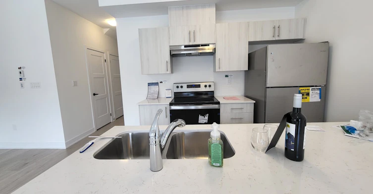 13 Hay Lane, Barrie, ON, L9J 0V5 - 8