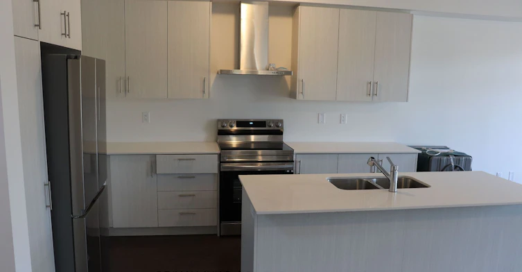 147 Shepherd Drive, Barrie, ON, L9J 0P9