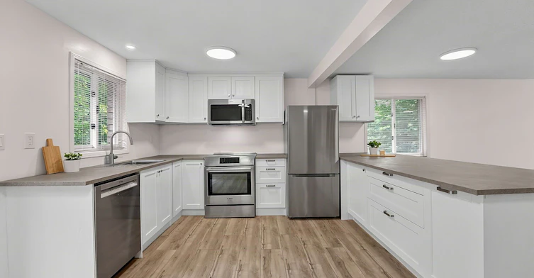 1091 Fox Farm Road, Springwater, ON, L0L 2K0 - 5