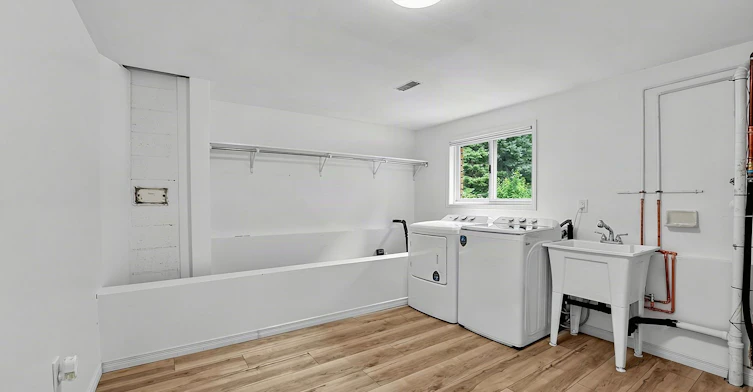 1091 Fox Farm Road, Springwater, ON, L0L 2K0 - 15