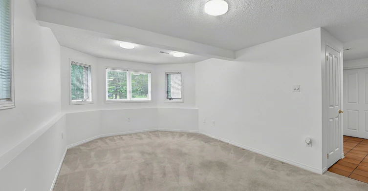 1091 Fox Farm Road, Springwater, ON, L0L 2K0 - 13