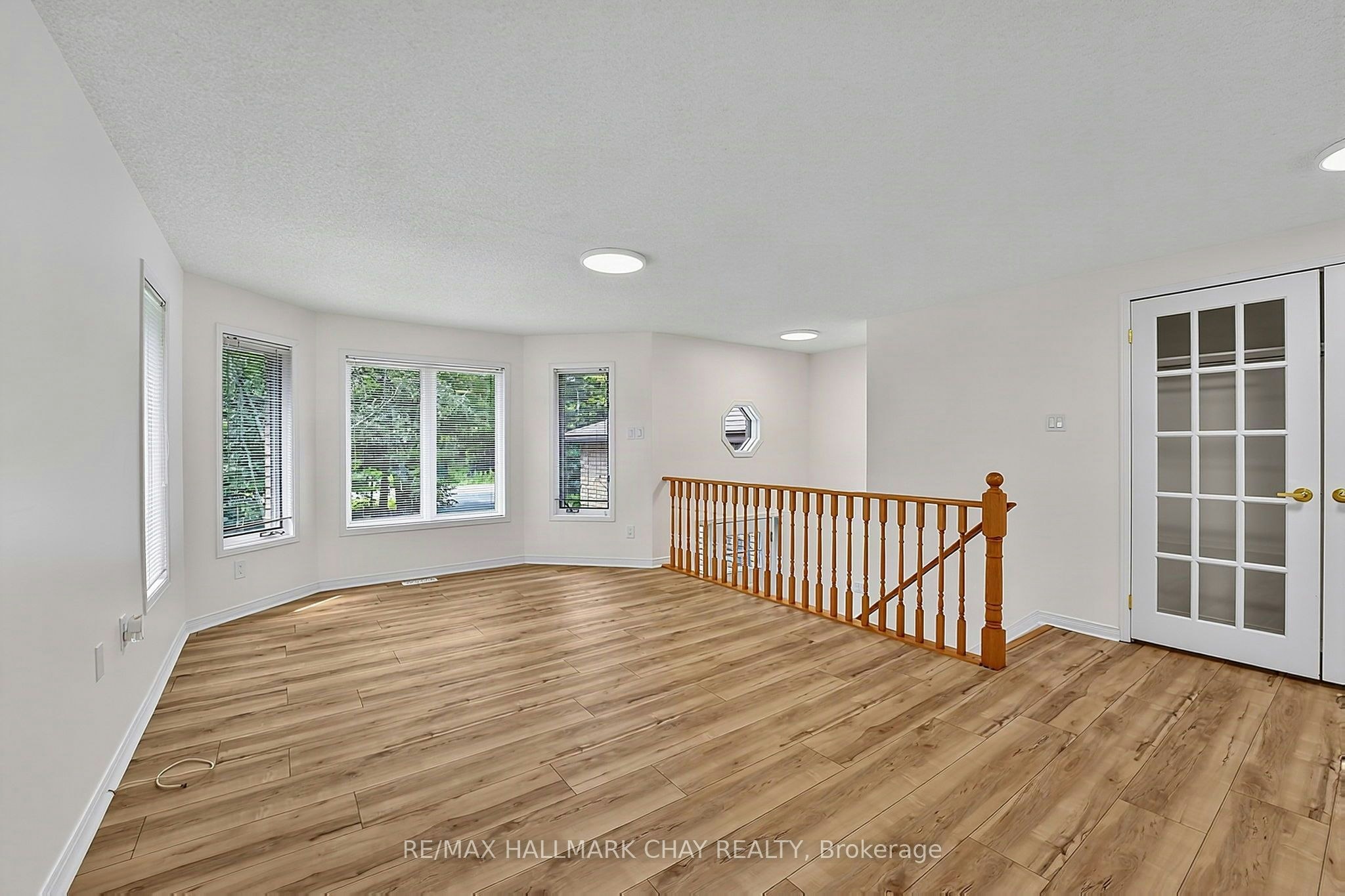 1091 Fox Farm Road, Springwater, ON, L0L 2K0 - 2