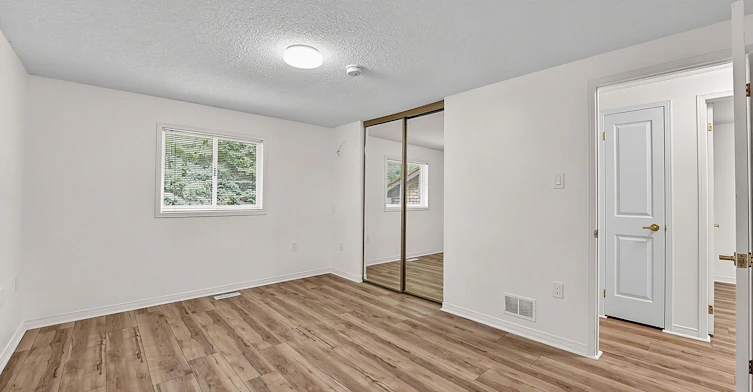 1091 Fox Farm Road, Springwater, ON, L0L 2K0 - 7