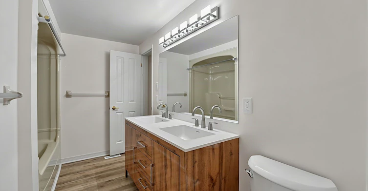 1091 Fox Farm Road, Springwater, ON, L0L 2K0 - 8
