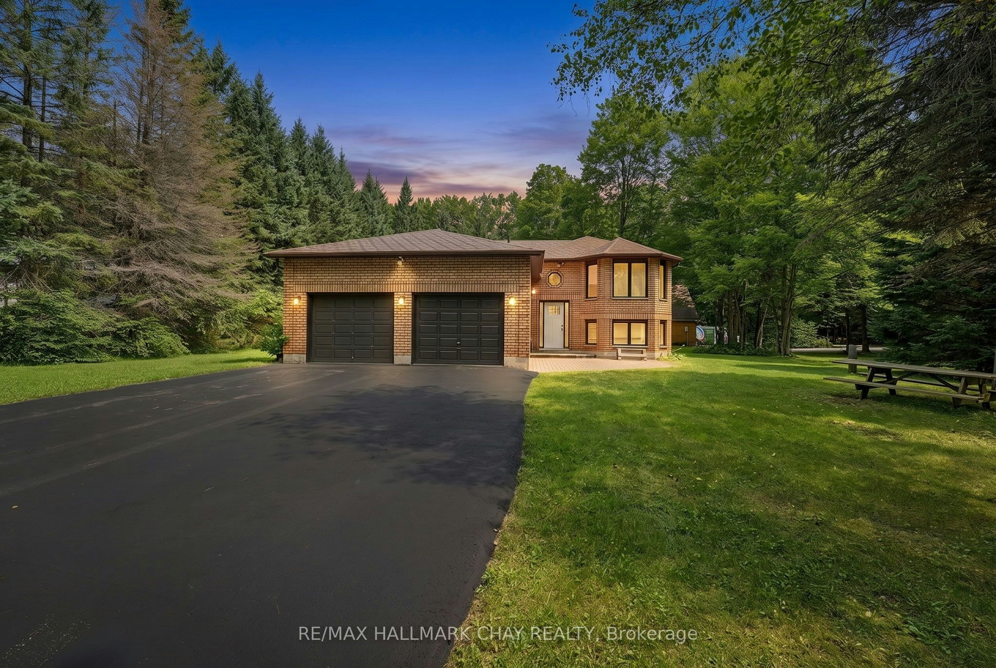 1091 Fox Farm Road, Springwater, ON, L0L 2K0