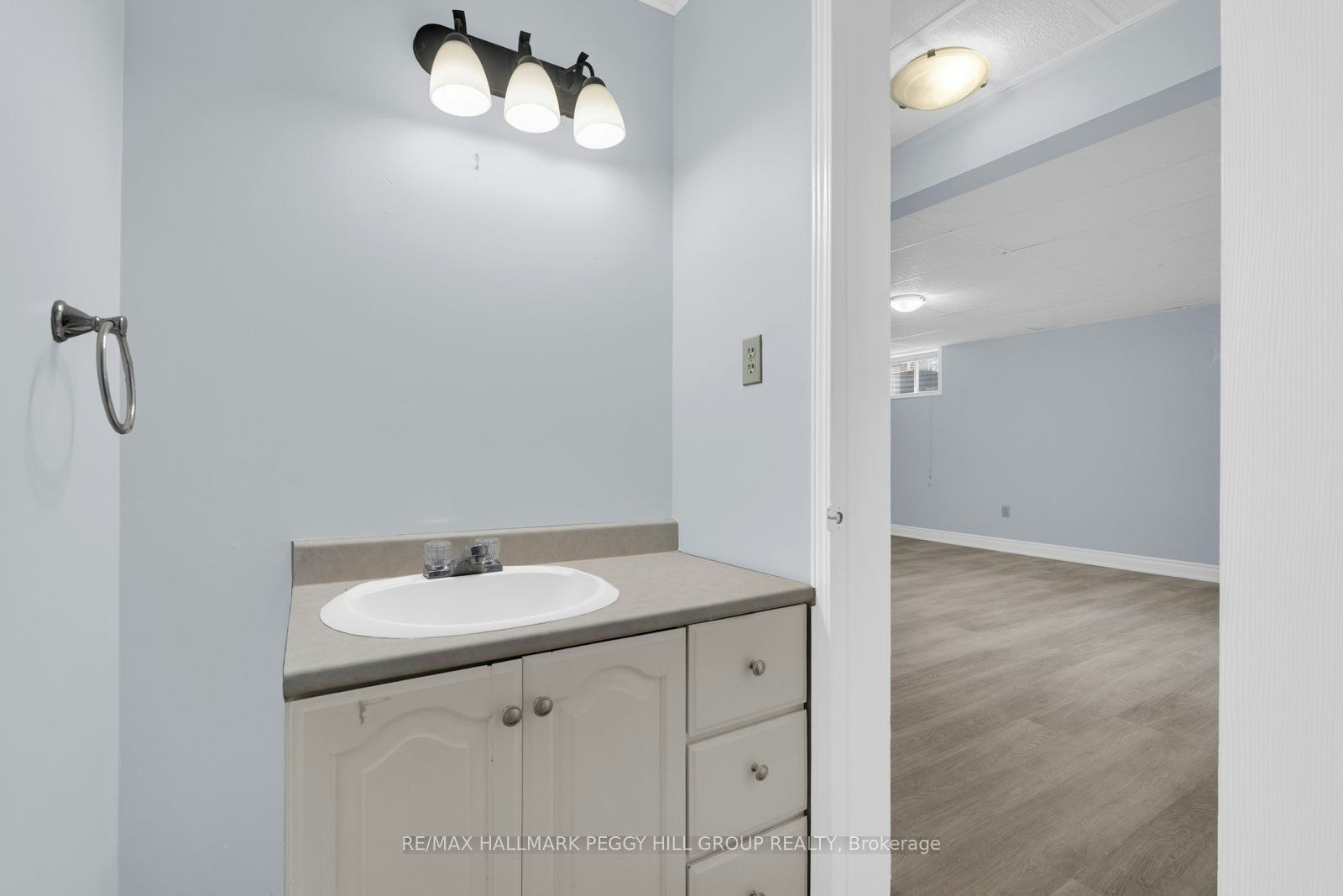 27 Finlay Road, Barrie, ON, L4N 7T8 - 10