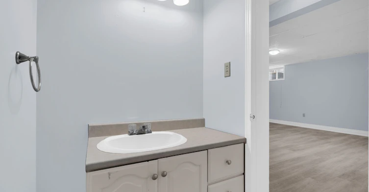 27 Finlay Road, Barrie, ON, L4N 7T8 - 10