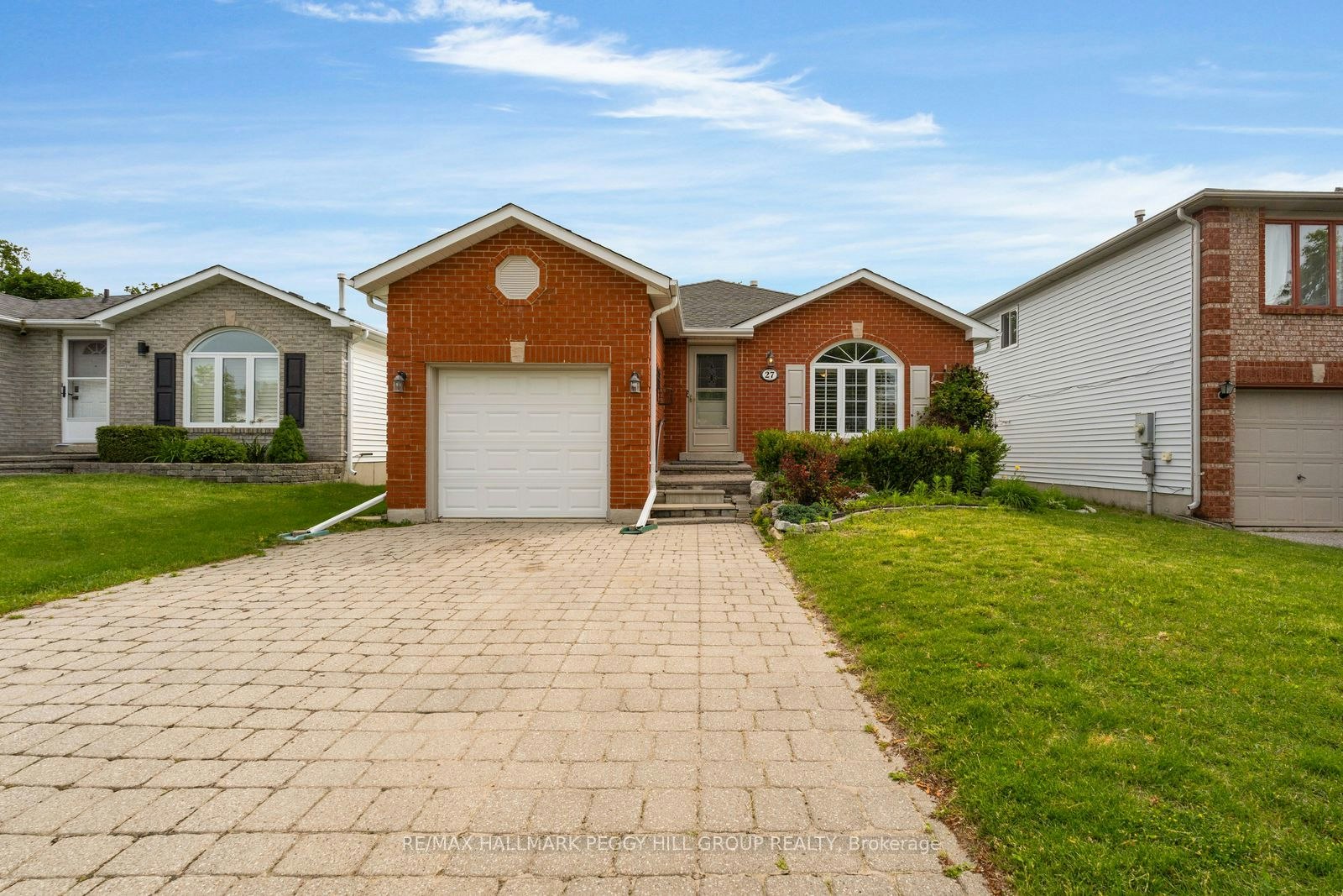 27 Finlay Road, Barrie, ON, L4N 7T8