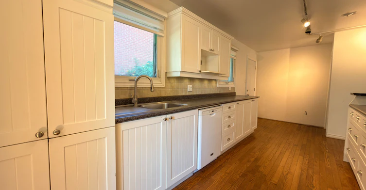 5 Pepler Place, Barrie, ON, L4N 5E3 - 6