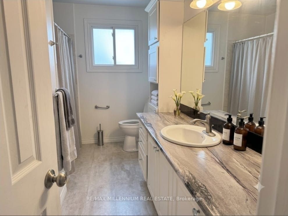 5 Pepler Place, Barrie, ON, L4N 5E3 - 19