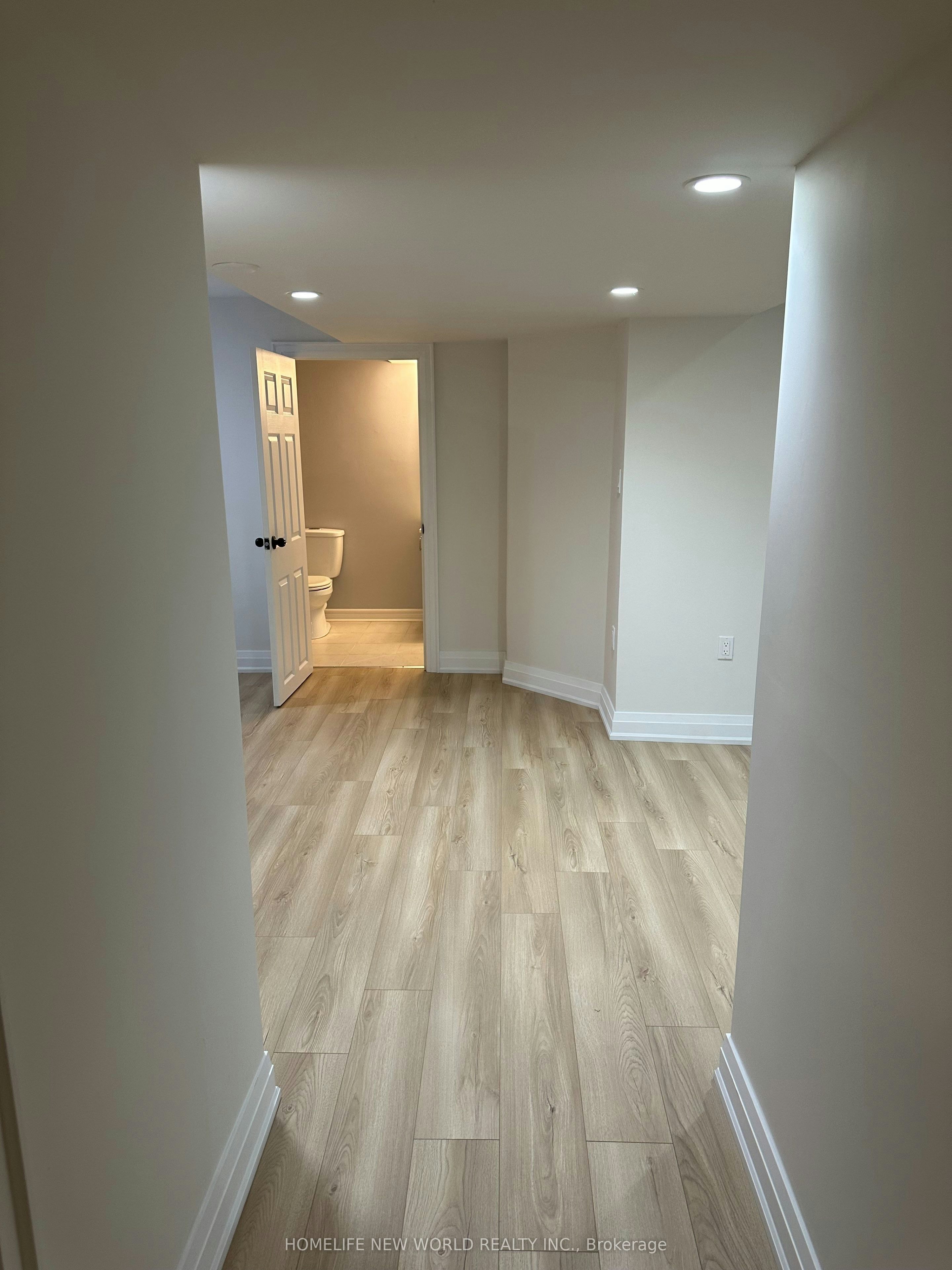 Unit 1-93 Courtney Crescent, Barrie, ON, L4N 5S9 - 9
