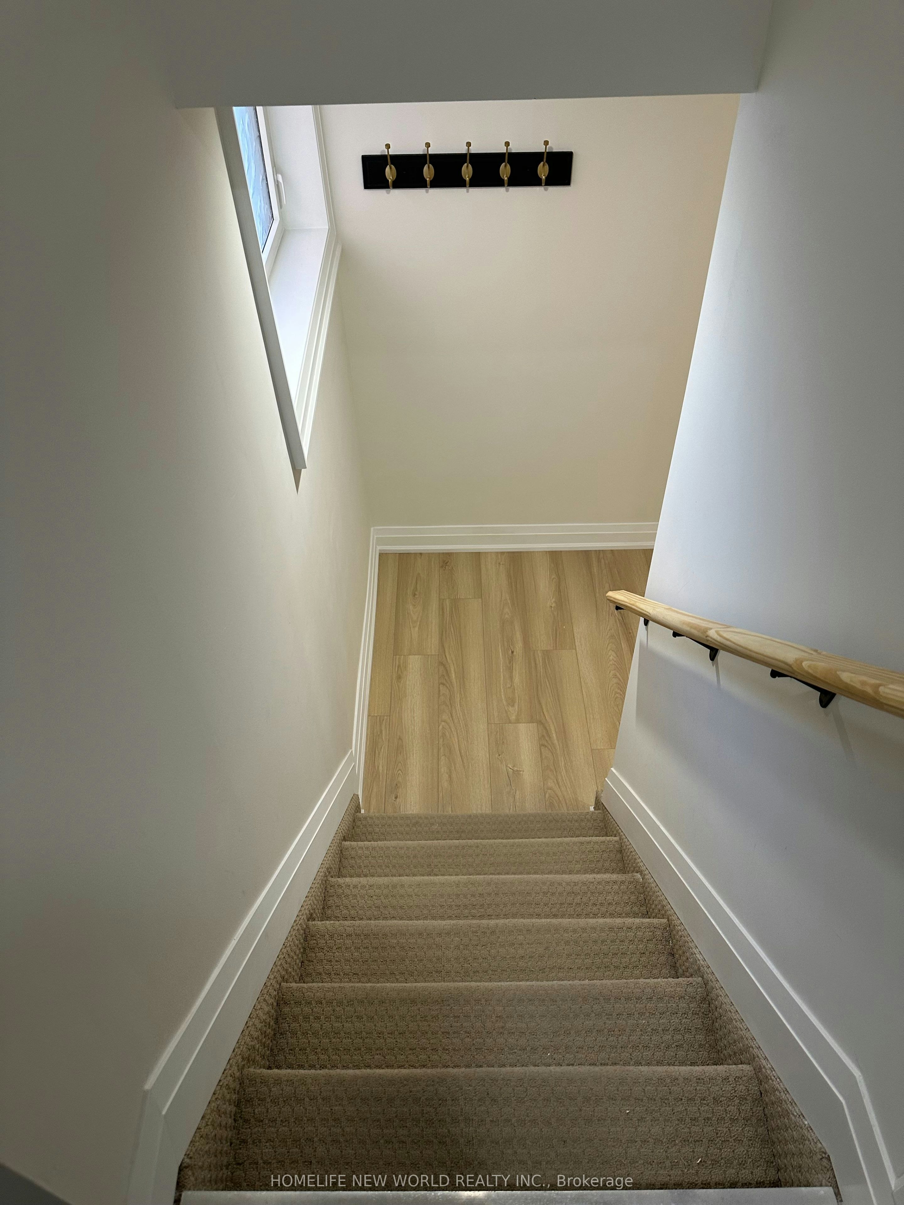 Unit 1-93 Courtney Crescent, Barrie, ON, L4N 5S9 - 2