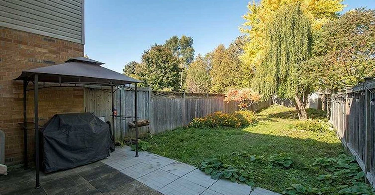 28 Bates Court, Barrie, ON, L4N 8L8 - 34